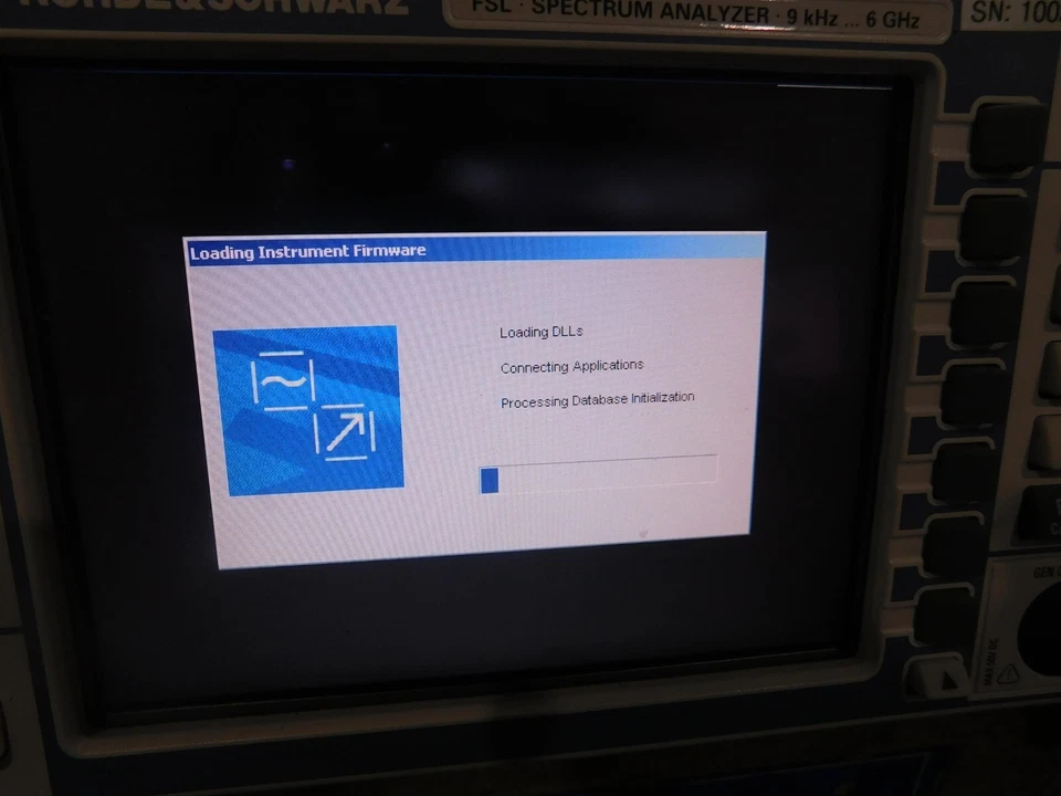 Rohde & Schwartz: FSL6 Spectrum Analyzer. Powered, but for Parts. #100240 - Image 4 of 4