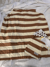 NEW NURSING COVER  BIB in Carrying Bag