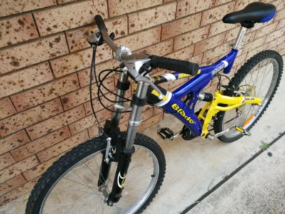 gumtree downhill mountain bike