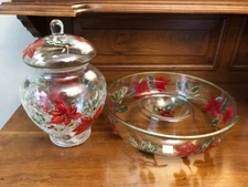 Poinsettia Crackle Glass 9” Covered Jar & 11”Chip and Dip Set Both New in Box