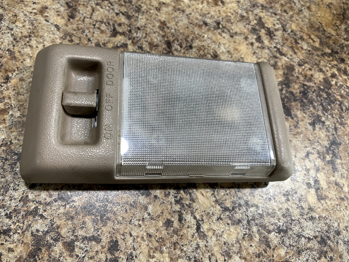1994 Toyota Land Cruiser FZJ80 Overhead Dome Light | eBay