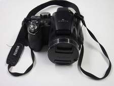 Fujifilm FinePix S4000A 14.0MP Digital Camera - For Parts - Read Description