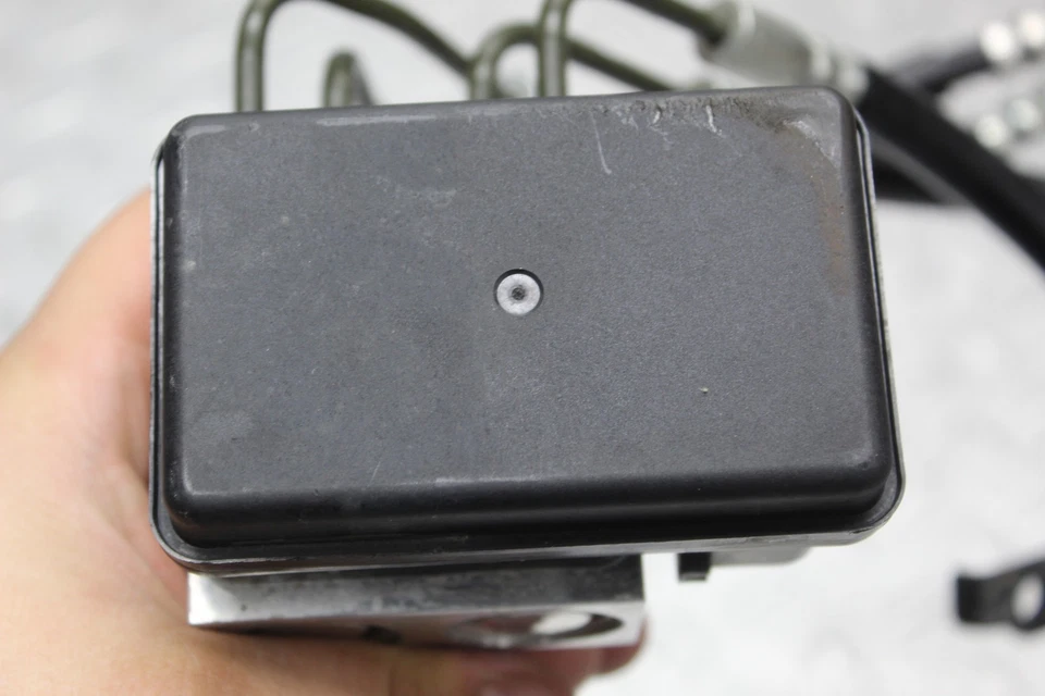 2015 KAWASAKI VERSYS 650 KLE650F ABS CONTROL UNIT - Image 4 of 4