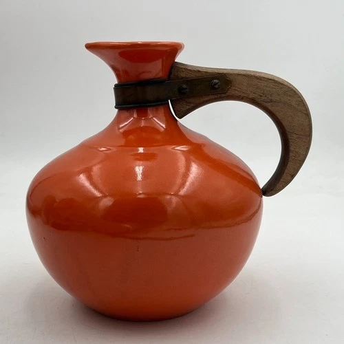 Bauer Pottery Los Angeles Burnt Orange Red Pitcher Carafe Wood Handle VTG MCM