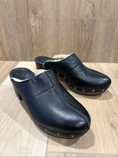 Ugg Kassi Black Leather Studded Shearling Lined Heeled Mule Clogs size 7 or 7.5