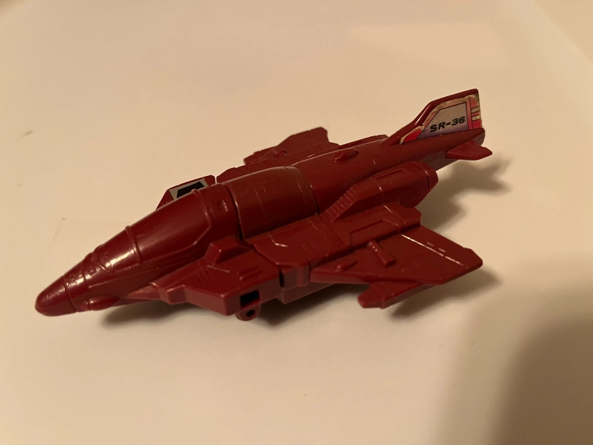 Transformer toy store plane