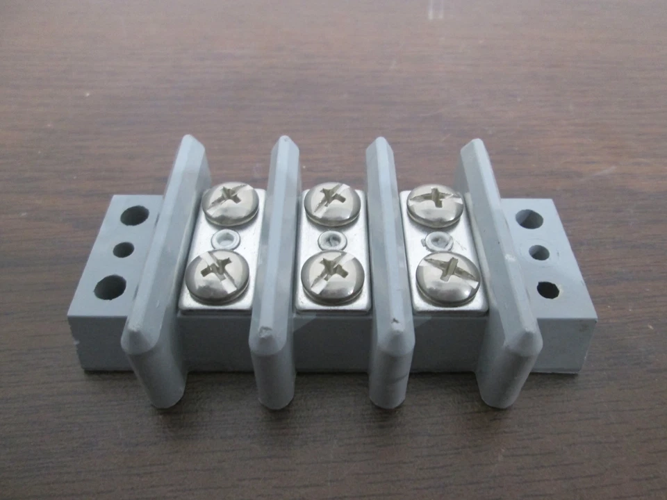 Kulka, 603, 3 Position Terminal Block, Used - Image 3 of 4