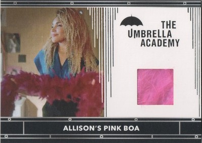 The Umbrella Academy Serie 1, Allison s (Pink Boa) Kostüm Reliktkarte RC9