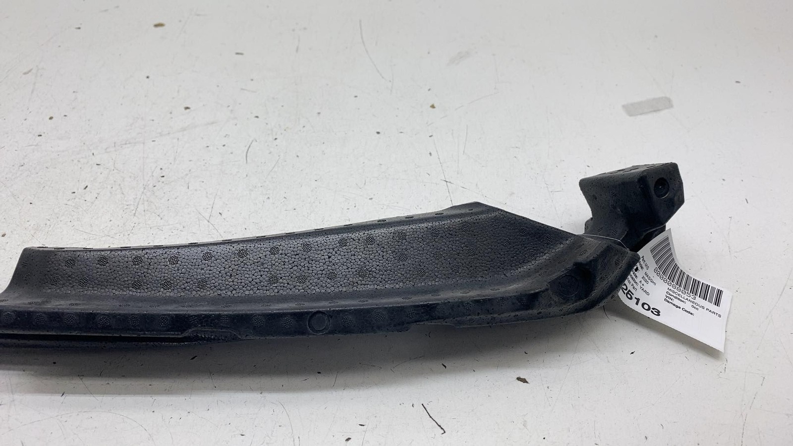 ⭕ 2014-2024 Maserati Ghibli Front Bumper Energy Foam Shock Absorber 670101006