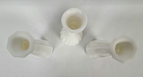 Milk Glass Bud Vase Lot Set of 3 Wedding Decor Flower Arrangements Spring Decor - Picture 4 of 16