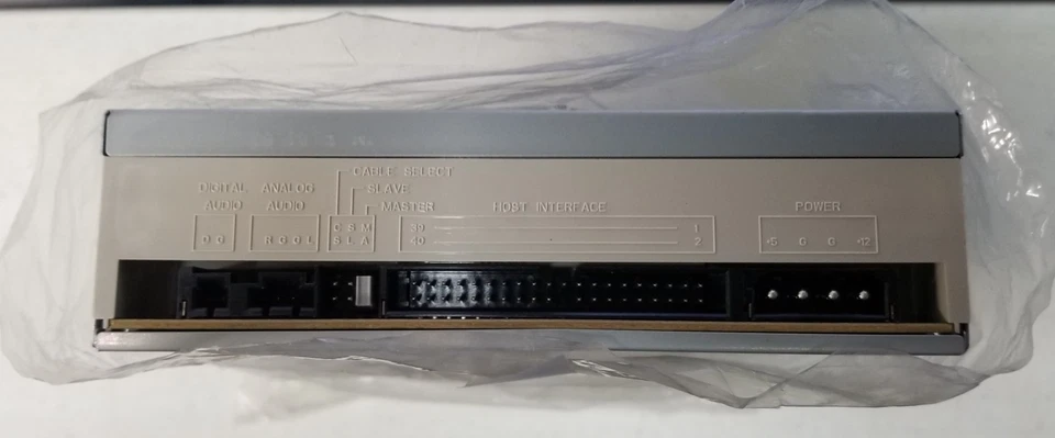 Sony Optiarc Negro IDE 5.25 Pulgadas 18X DVD-ROM/48X CD-ROM Modelo DDU1678A - OEM Foto 3 de 3