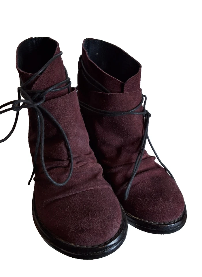 Botas al tobillo SUNDANCE Wine Iris Track gamuza envolventes 8 Foto 3 de 4