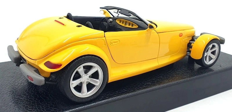 Anson 1/18 scale Diecast 30331 - Plymouth Prowler - Yellow - Image 2 of 4