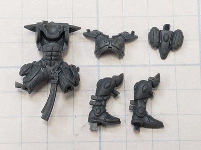40k Aeldrari Bits Eldar Fire Dragon Armored Torso Legs #56