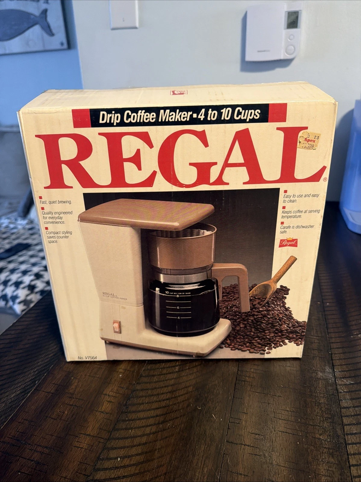 Vintage Regal Drip Coffee Maker 4 To 10 Cups Brewing V7564 NEW Opened