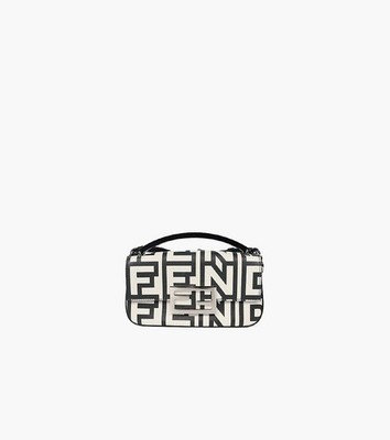 Fendi X Marc Jacobs Baguette Crossbody Bag 25240 146373557 [U]