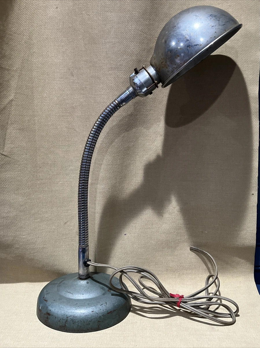 Antique looking desk lamp outlet