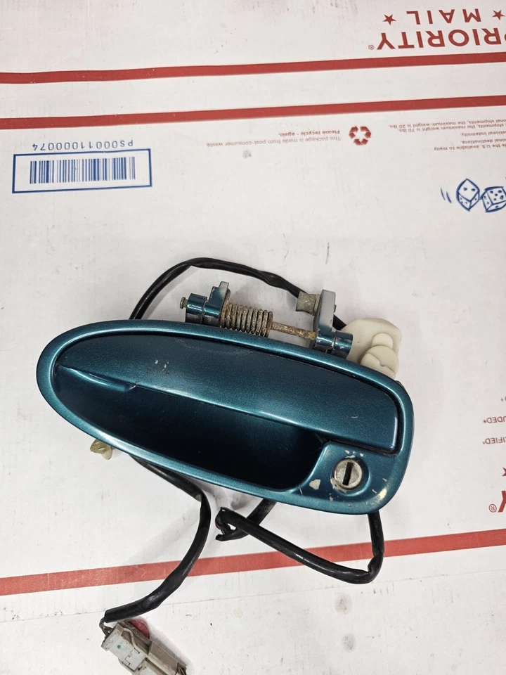 原始设备制造商 1994 - 2001 年 ACURA INTEGRA 前驱动左外门把手绿色 — 第 2/4 张图片