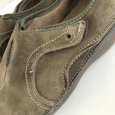 Clarks wave walk green shoe CLARKS Wave Womens Size 9 Walk Sport Green Walking Slip on  main image 3