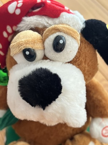 RARO-Dan Dee Peluche Canto Animato Amico Cane Natale-NOS NUOVO CON ETICHETTE-LEGGI - Foto 3 di 10