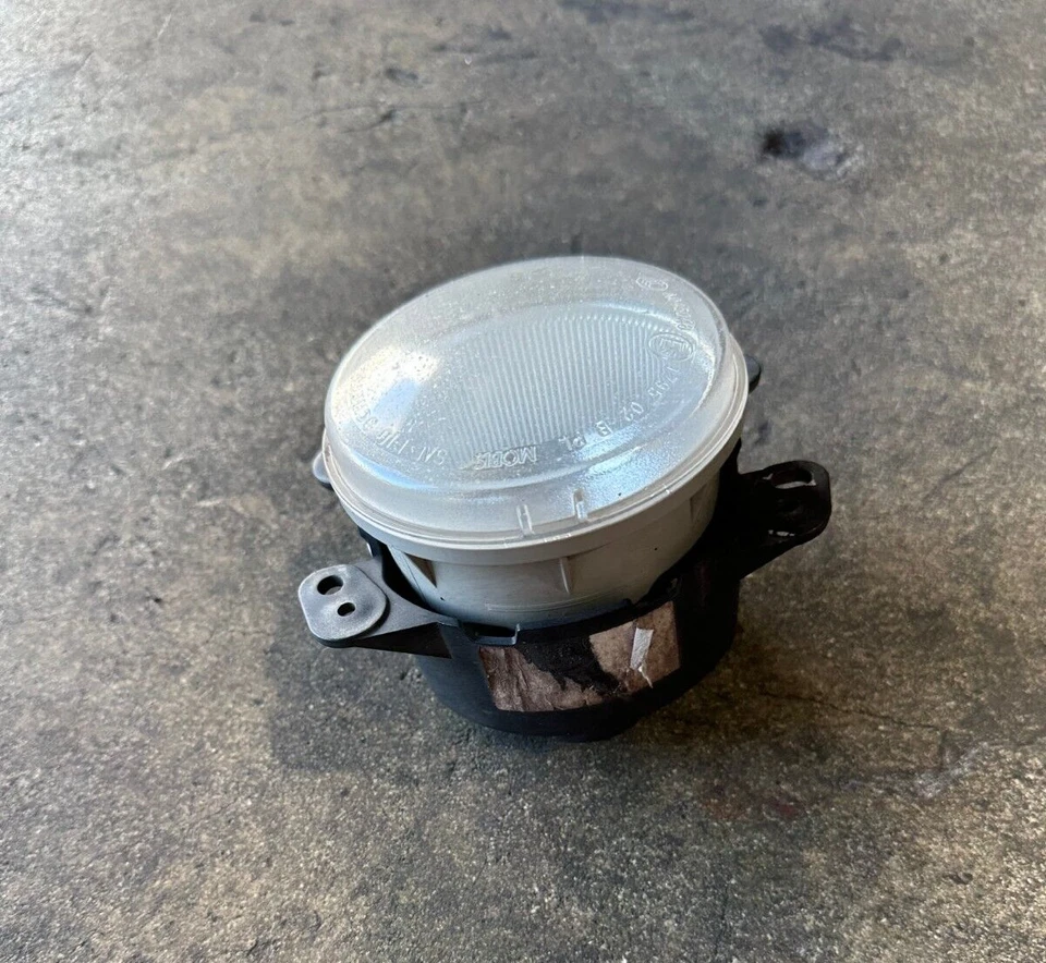 11-14 CARGADOR DODGE JEEP WRANGLER LUZ ANTINIEBLA DELANTERA IZQUIERDA LADO CONDUCTOR IZQUIERDA DIESTRO/DERECHO Foto 2 de 4