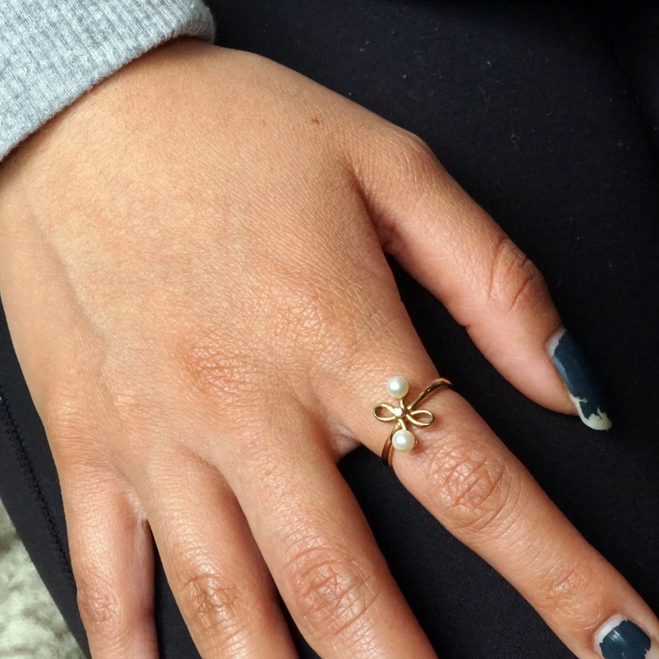 14K Solid Gold Pearl Diamond Bow Ring, Cultured Japanese Pearl, 3.8 mm, Size 5.5 - Image 2 of 4