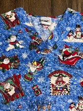 Knot Us Scrub Top Small  EUC  Multicolored Christmas Themed
