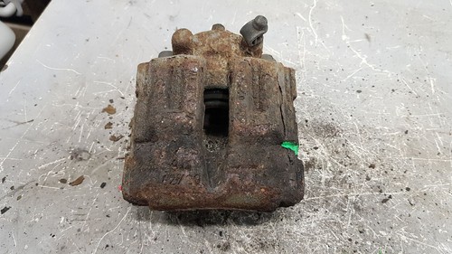 Bremssattel Hinten Links 300x20 BMW E90 / E91/ 320d DPF Touring