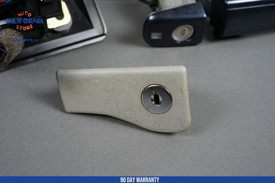 98-03 Mercedes W208 CLK320 CLK430 Maletero Puerta Guantera Cerradura Juego Sin Llave OEM Foto 3 de 4