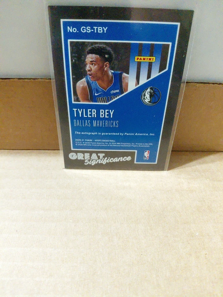 2020-21 7887D NBA Hoops GREAT SIGNIFICANCE Tyler Bey Rookie Auto Dallas - Image 2 of 2