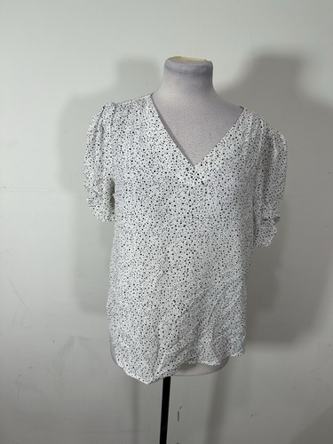 Adrianna Papell Women’s White Color Short Sleeve Top Size Medium - Picture 1 of 8