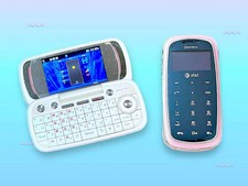 Vintage Y2K Pink Pantech Keyboard Flip Cell Phone.Rare.