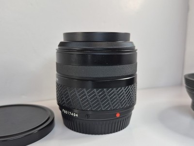 Yashica Kyocera AF 35-70mm Macro Lens | f/3.5-4.5 | Cap + Rubber
