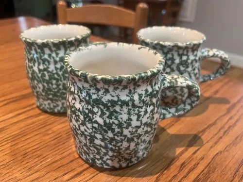 The Workshops of Gerald E. Henn Green Spongeware Mug, price is for one mug