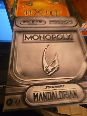 Monopoly: Star Wars the Mandalorian Edition 100% Complete All Components Sealed