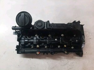 Original BMW  F10 F11 F30 F31  Zylinderkopfhaube Haube Zylinderkopf 8570828 01