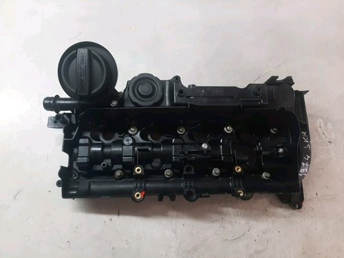 Original BMW  F10 F11 F30 F31  Zylinderkopfhaube Haube Zylinderkopf 8570828 01