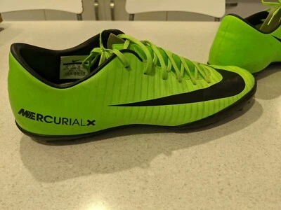 nike futsal shoes australia