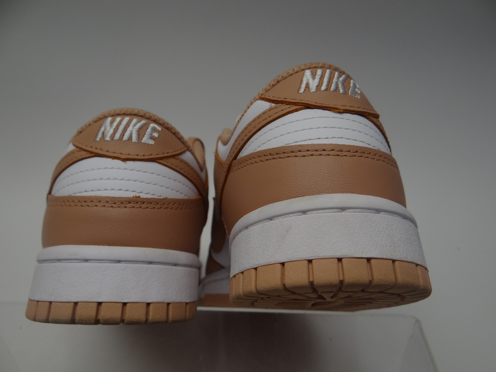 WOMENS NIKE DUNK LOW ROSE WHISPER TRAINERS- SIZE UK 5 - VERY GOOD 