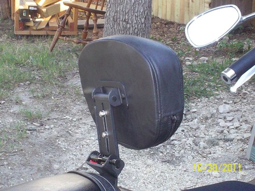 Fully Adjustable Driver's Backrest for 2000-up Yamaha V-Star 1100 Classic - Bild 5 von 17