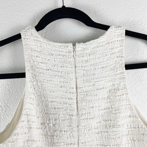 Vestido midi blanco pequeño Aje Catara con lentejuelas recortadas - Imagen 6 de 10