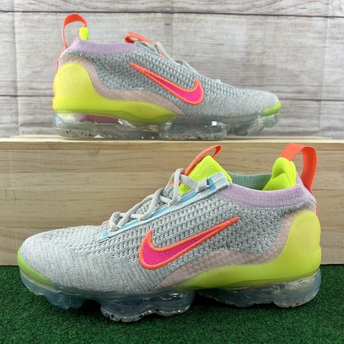 nike vapormax hyper pink