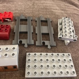 LEGO Duplo Thomas & Friends Toby at Wellsworth Station 5555 Complete 18pc Set