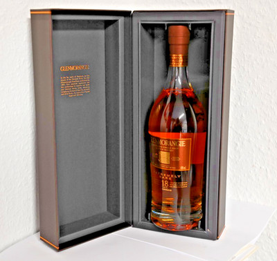 Glenmorangie - Highland single Malt Scotch Whisky - aged 18 years