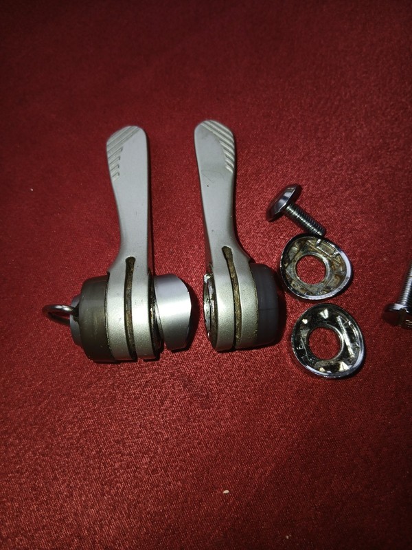 Shimano 105 Downtube Shifter SL-1055, 7-Speed, Braze-On