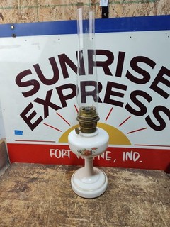 Aladdin Alacite Simplicity Decalcomania Model B 26 Oil Lamp With Model B Burner