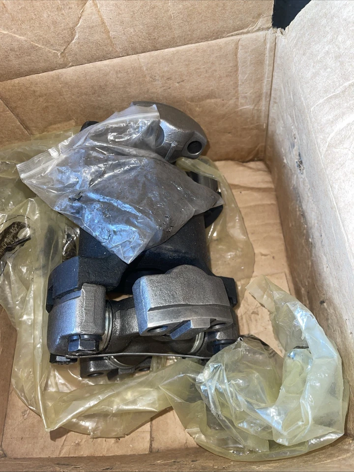 NUEVA JUNTA UNIVERSAL 134-12-61141 PARA KOMATSU 1341261141 LISTA PARA ENVIAR!!! Foto 3 de 3