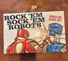 Mattel Rock Em Sock Em Robots Red Rocker vs Blue Bombe
