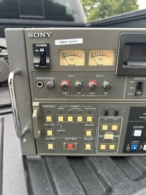 Sony Betacam SP PVW-2800 Studio Video Cassette Recorder - Local