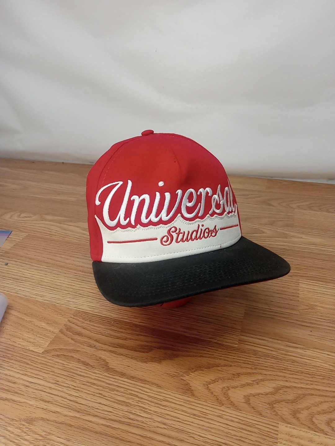 Universal Studios Hollywood Red White Black Snapback Hat Cap One Size Adult